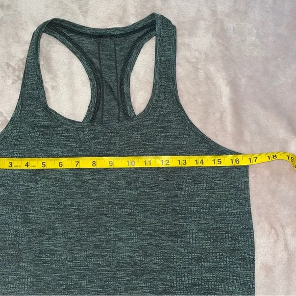 Lululemon swift stride tank top size 6 - Picture 8 of 9
